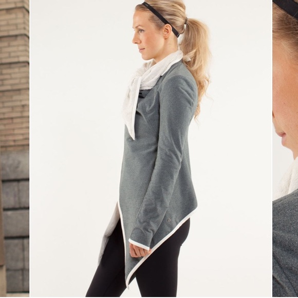 Lululemon Presence of Mind Jacket Polar Cream - size 10 - Picture 3 of 16